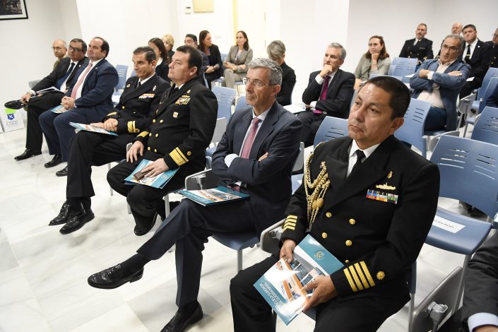 Seminario Homenaje a la Marina de Perú.